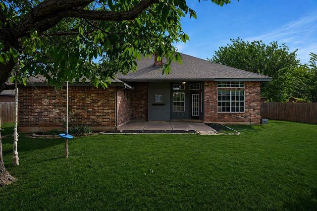 2617 Prescott Avenue, Edmond, OK 73013