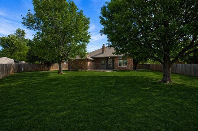 2617 Prescott Avenue, Edmond, OK 73013