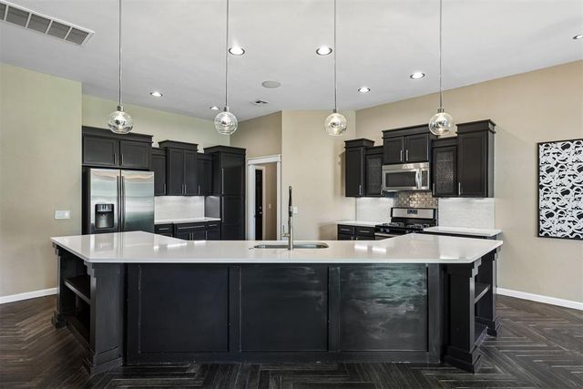 2617 Prescott Avenue, Edmond, OK 73013