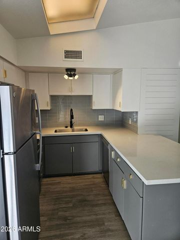 2336 N 46TH Street 7, Phoenix, AZ 85008