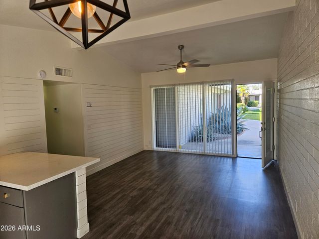 2336 N 46TH Street 7, Phoenix, AZ 85008