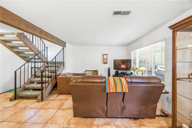 2173 Aspenwood Court, San Bernardino, CA 92404