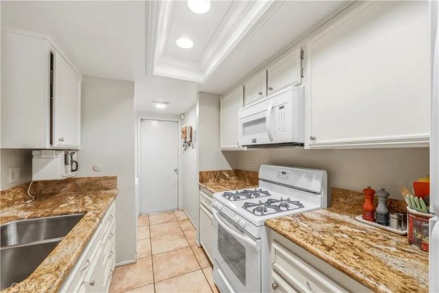 2173 Aspenwood Court, San Bernardino, CA 92404