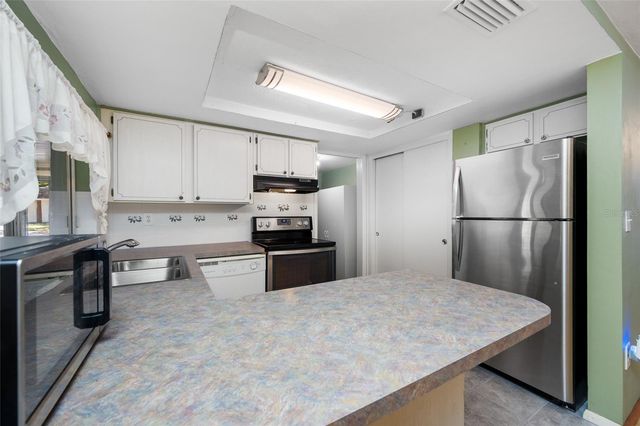8705 POWDERHORN ROW, Hudson, FL 34667