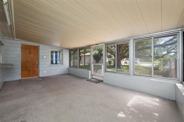 8705 POWDERHORN ROW, Hudson, FL 34667