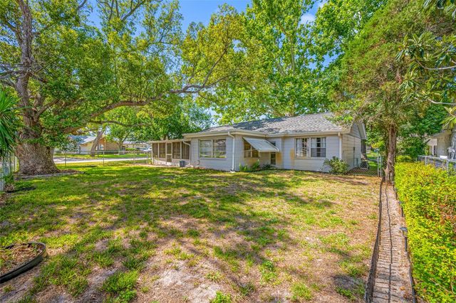 8705 POWDERHORN ROW, Hudson, FL 34667
