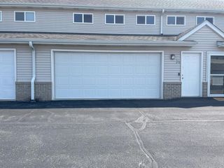 921 Village Center DRIVE #203, Mount Pleasant, WI 53406