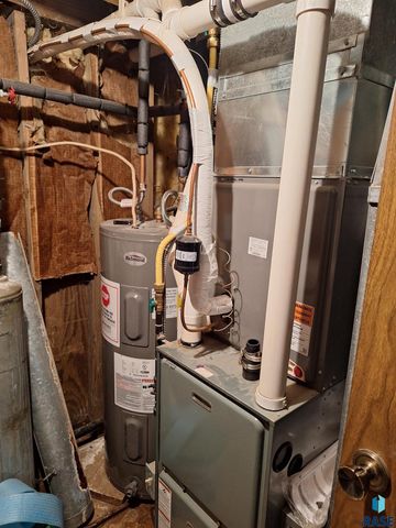 220 N Idaho St Street, Salem, SD 57058