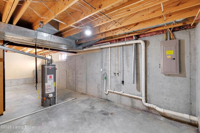 9320 Longhorn Ct, Louisville, KY 40118