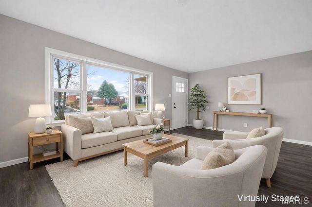 4033 Ashby Road, St Louis, MO 63074