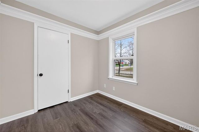 4033 Ashby Road, St Louis, MO 63074