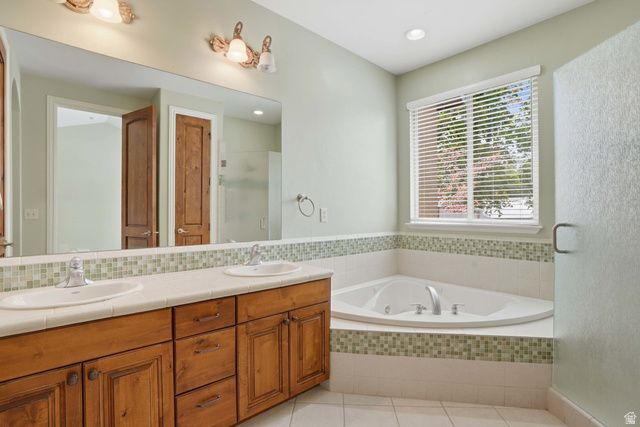 1832 E PEYTON CT, Holladay, UT 84117