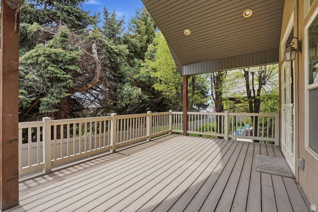 1832 E PEYTON CT, Holladay, UT 84117