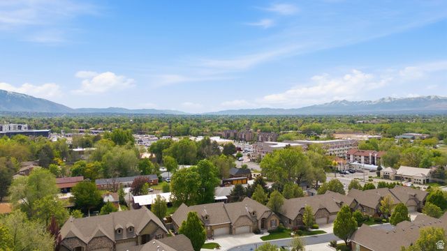 1832 E PEYTON CT, Holladay, UT 84117