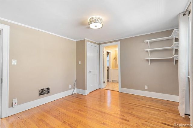 192 E Lincoln Street, Birmingham, MI 48009