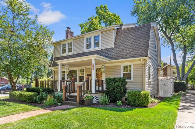 192 E Lincoln Street, Birmingham, MI 48009