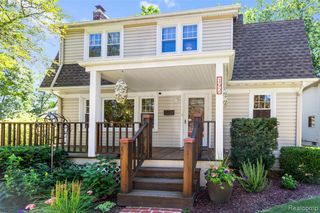 192 E Lincoln Street, Birmingham, MI 48009