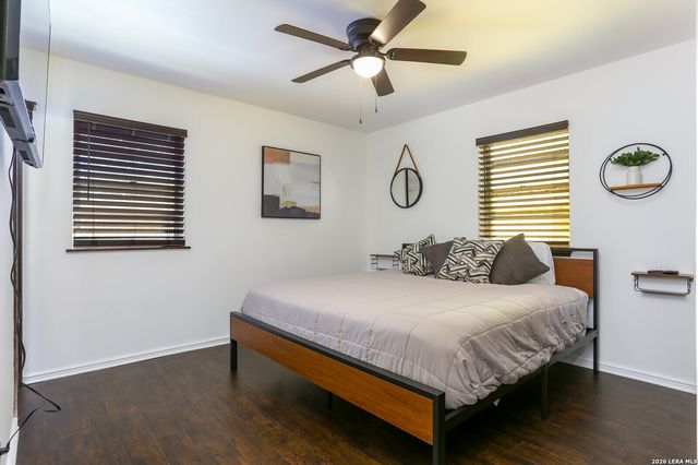 1015 Cerro Alto, San Antonio, TX 78213