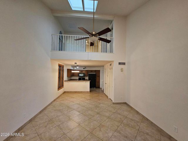 1717 E UNION HILLS Drive 1048, Phoenix, AZ 85024