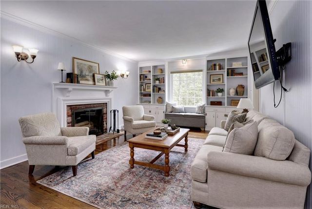 132 Little John RD, Williamsburg, VA 23185