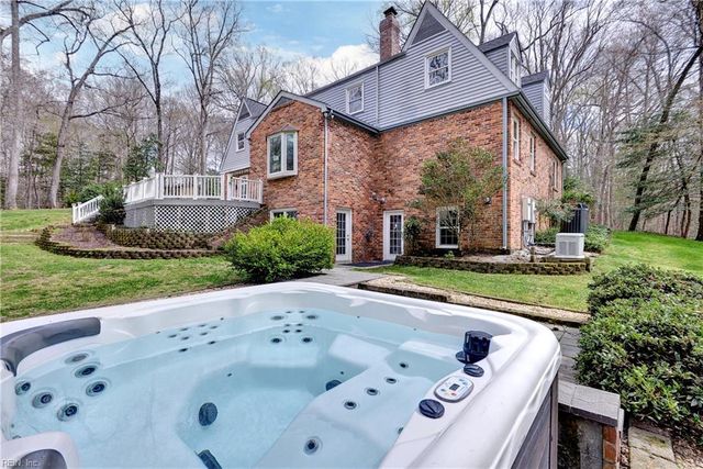 132 Little John RD, Williamsburg, VA 23185