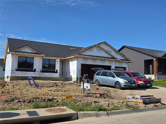 6279 Glenwood Drive, Marion, IA 52302