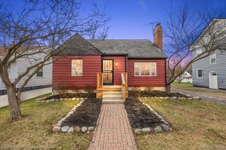 176 Chippewa Road, Pontiac, MI 48341