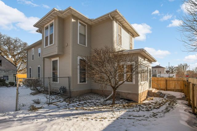 3208 Logan Avenue N, Minneapolis, MN 55412