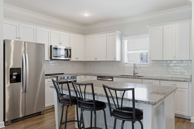624 Parkvue Place Dr, Nashville, TN 37221