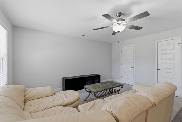 624 Parkvue Place Dr, Nashville, TN 37221
