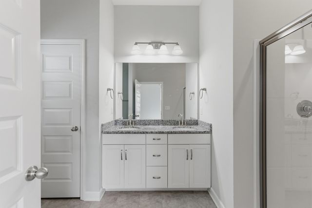 624 Parkvue Place Dr, Nashville, TN 37221