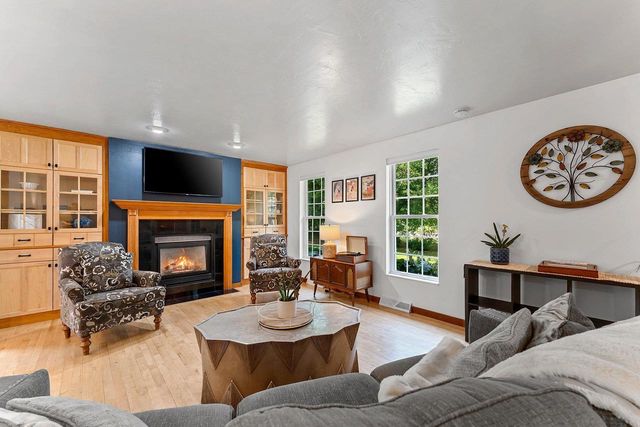 5036 E RONSMAN ROAD, New Franken, WI 54229