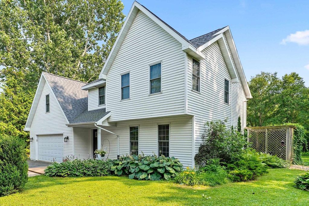 5036 E RONSMAN ROAD, New Franken, WI 54229