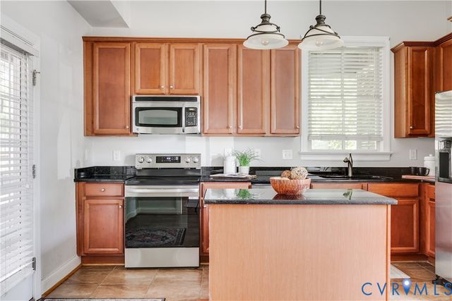 1322 N 28th St, Richmond, VA 23223