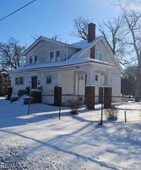 9755 Nardin Drive, Detroit, MI 48204