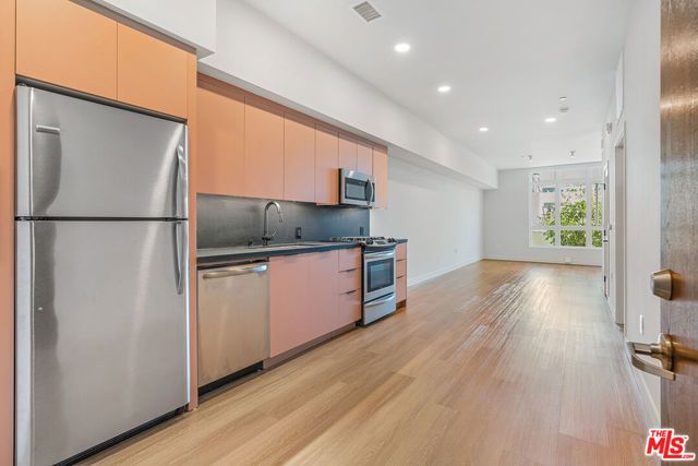 10601 Washington Boulevard 215, Culver City, CA 90232