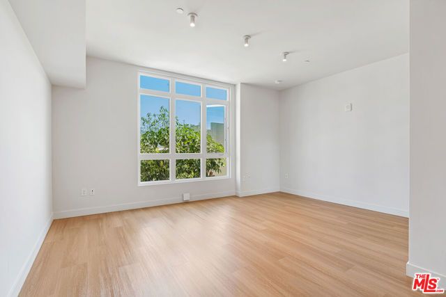 10601 Washington Boulevard 215, Culver City, CA 90232