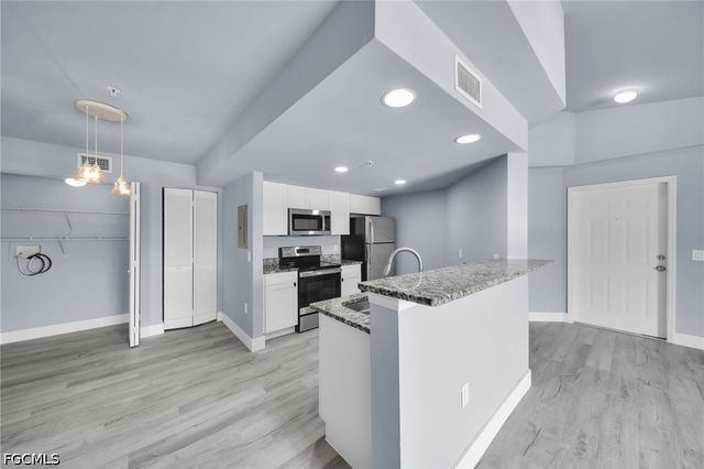 1759 Four Mile Cove PKWY 431, Cape Coral, FL 33990