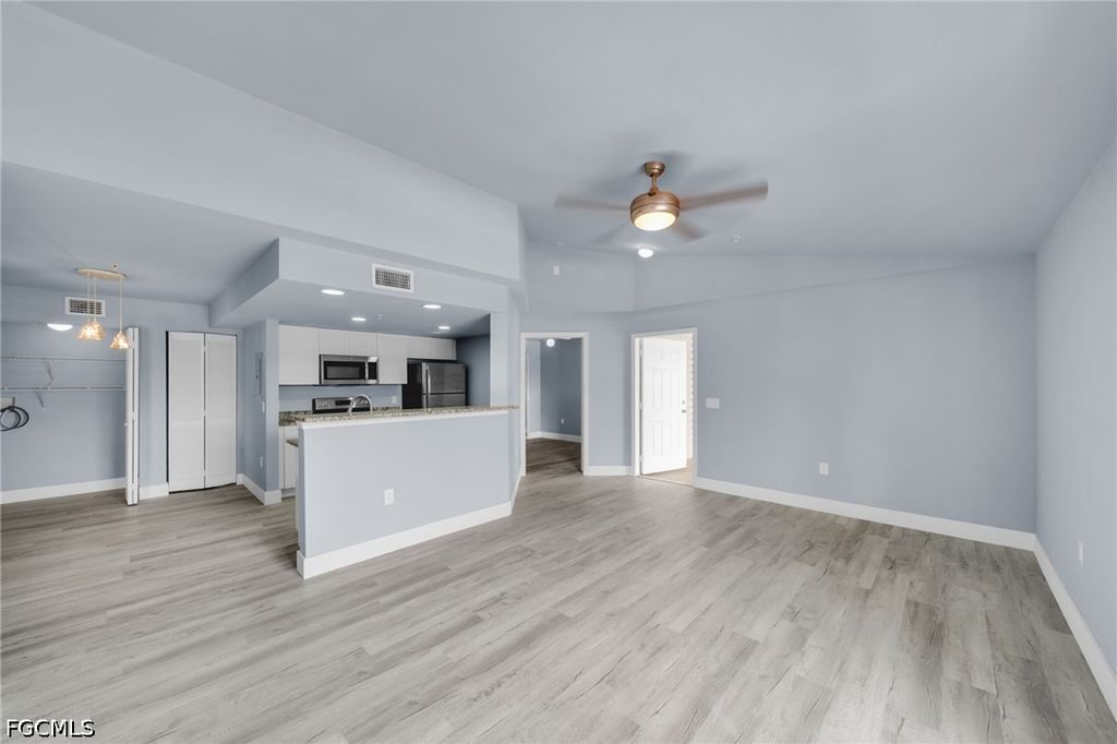 1759 Four Mile Cove PKWY 431, Cape Coral, FL 33990