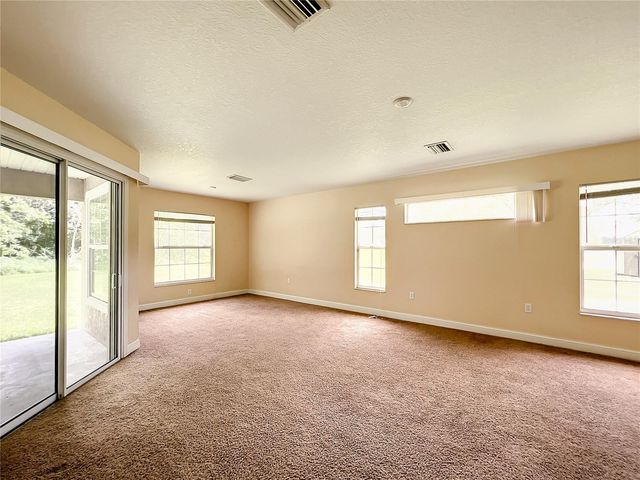 5203 SE 42ND COURT, Ocala, FL 34480