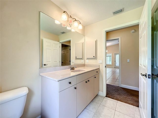 5203 SE 42ND COURT, Ocala, FL 34480