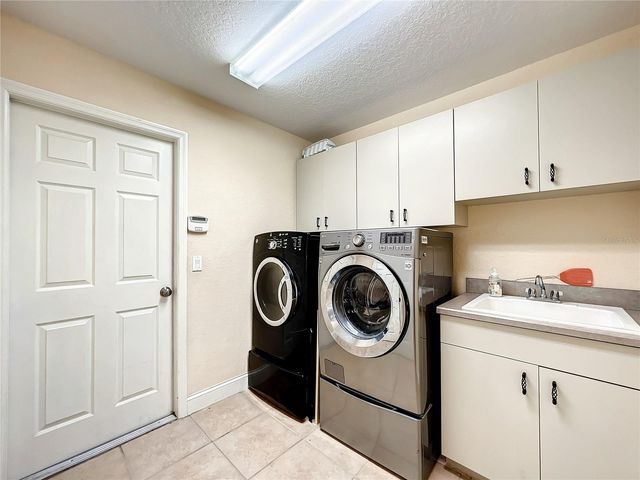 5203 SE 42ND COURT, Ocala, FL 34480