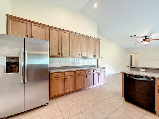 5203 SE 42ND COURT, Ocala, FL 34480