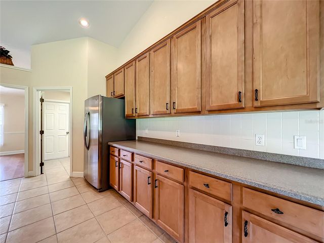 5203 SE 42ND COURT, Ocala, FL 34480