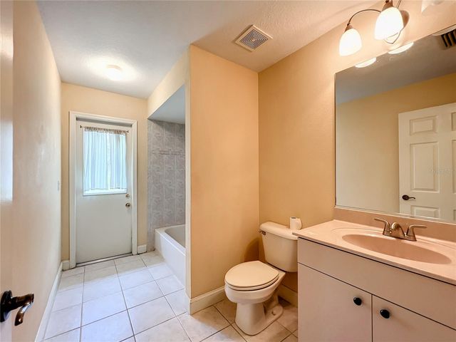 5203 SE 42ND COURT, Ocala, FL 34480