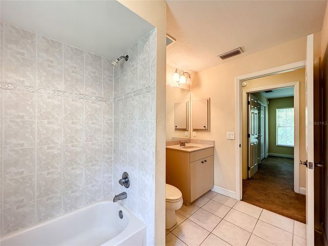 5203 SE 42ND COURT, Ocala, FL 34480