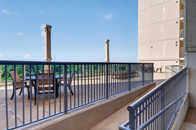 2001 S Ocean Blvd Unit 604, North Myrtle Beach, SC 29582