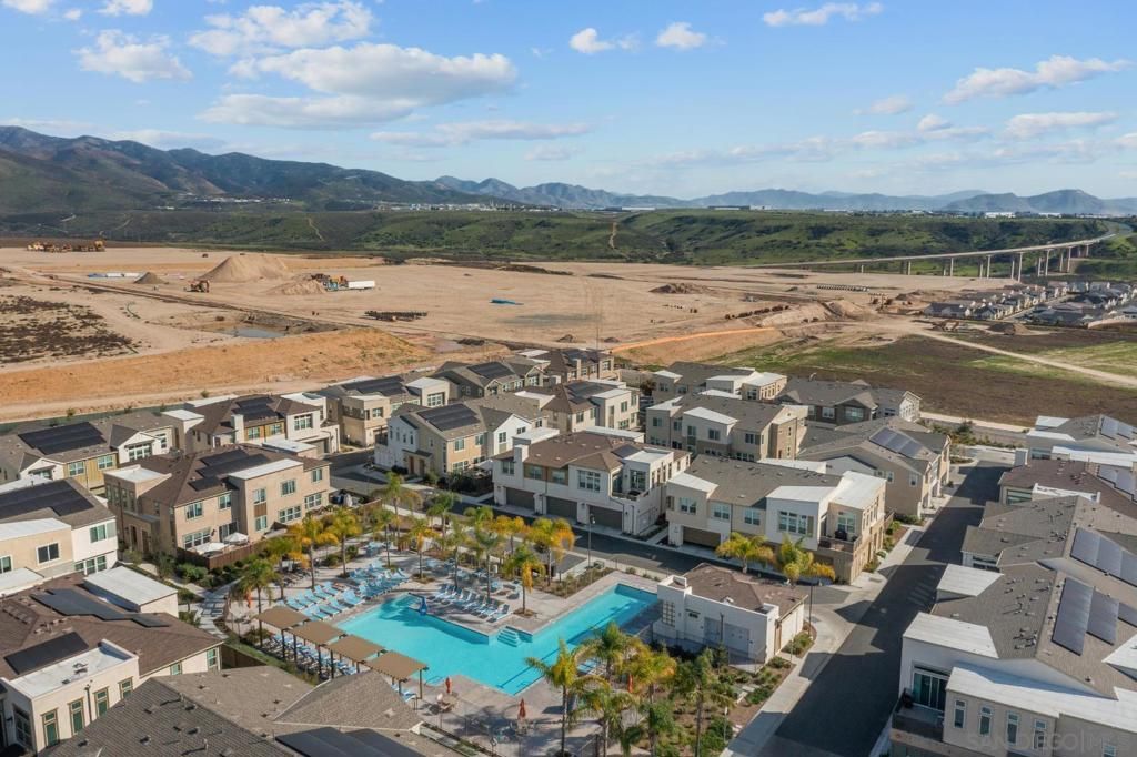 Image 1 of property listing at 2208 Trevi Cir, Chula Vista, CA 91913