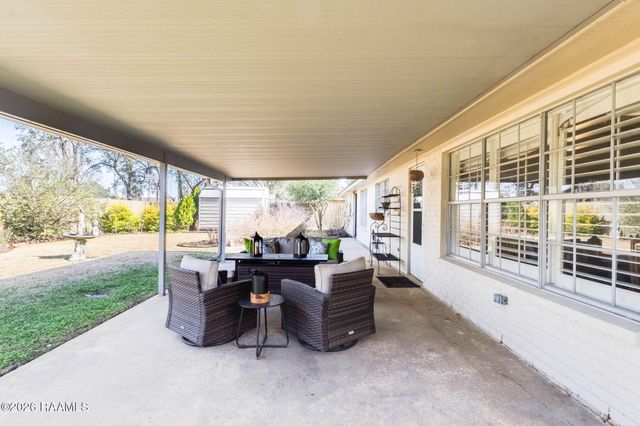 502 Monteigne Drive, Lafayette, LA 70506