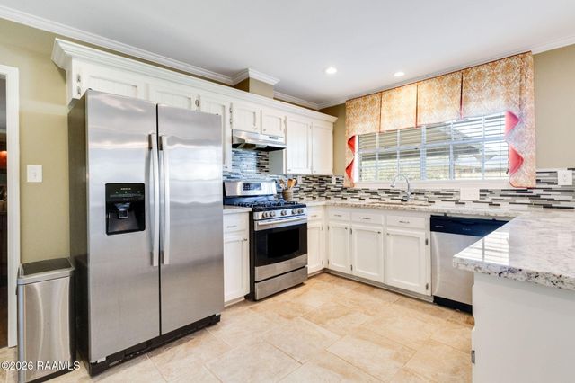 502 Monteigne Drive, Lafayette, LA 70506